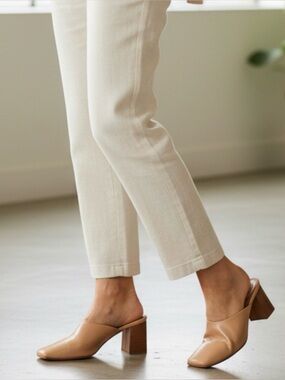 Enzo Angolino Neutral Tan Square Toe Leather Block Heel Mules Size 7 1/2